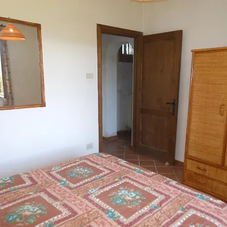 Le Cicale Bed & Breakfast 4*